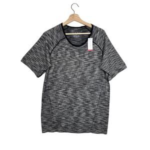 LIVI For Lane Bryant Fitted Activewear Top Space Dye Black Stretch Knit Sz 22/24